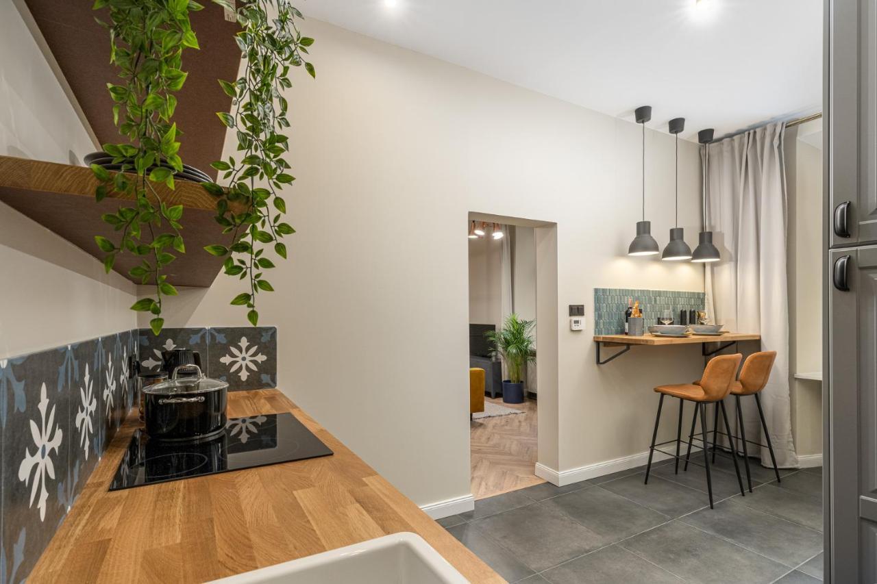 Househost Apartment : Topolowa 26/17 Krakow Exterior photo